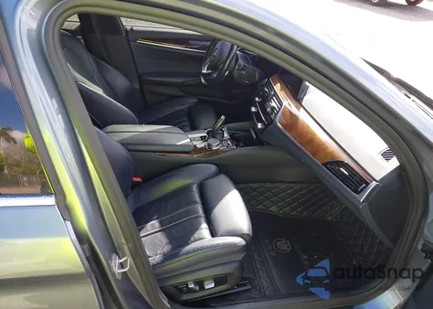 2020 BMW 530I xDrive from USA, damaged, VIN WBAJR7C07LCD66653